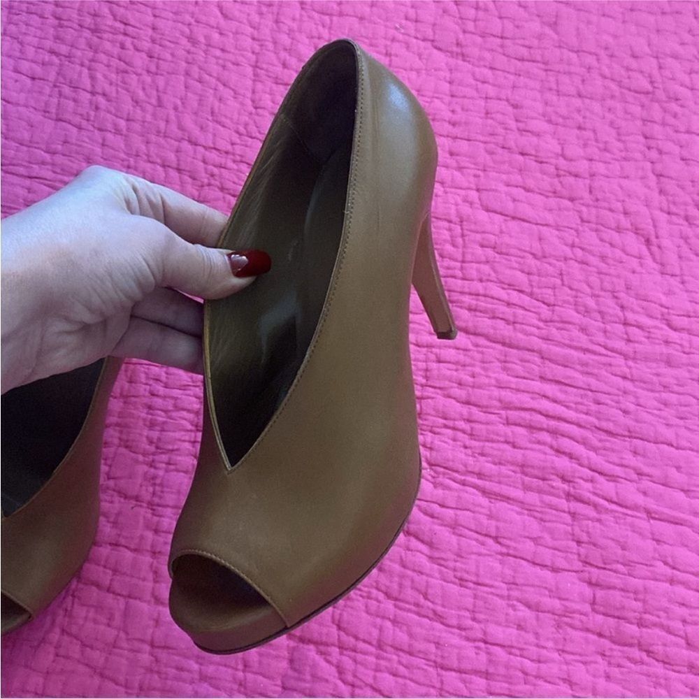 Hermes Elegant Brown Peep-Toe Heels, US8 - Picture 3 of 13